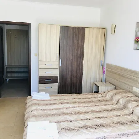 & Kristal Apartmán Nesebar